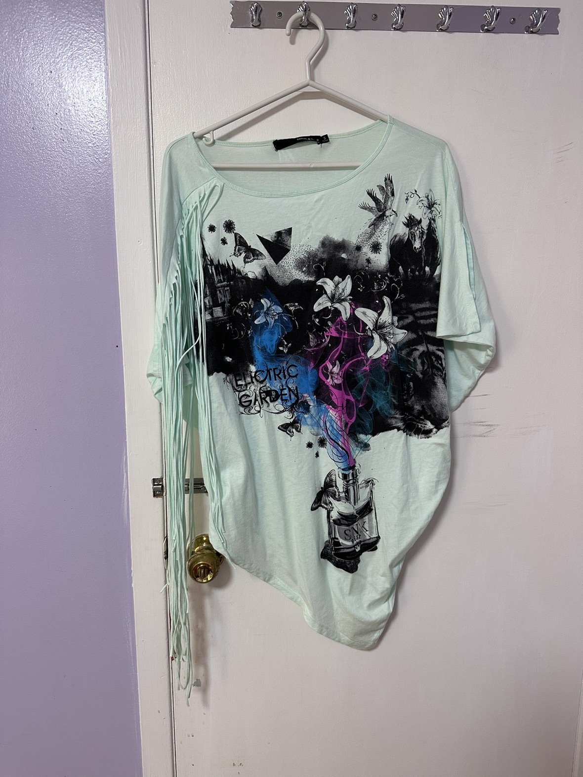 *New*Oversize Iregular cut women Tshirt