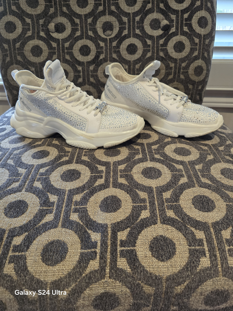 Woman shoe