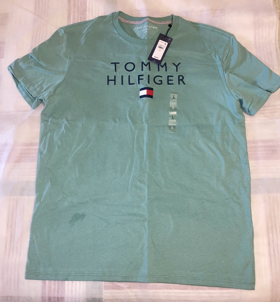 Tommy Hilfiger new men’s shirts size L image indicator(4)