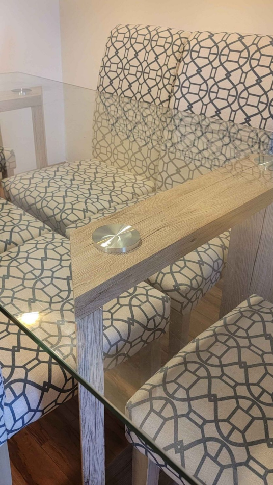 Dining table glass