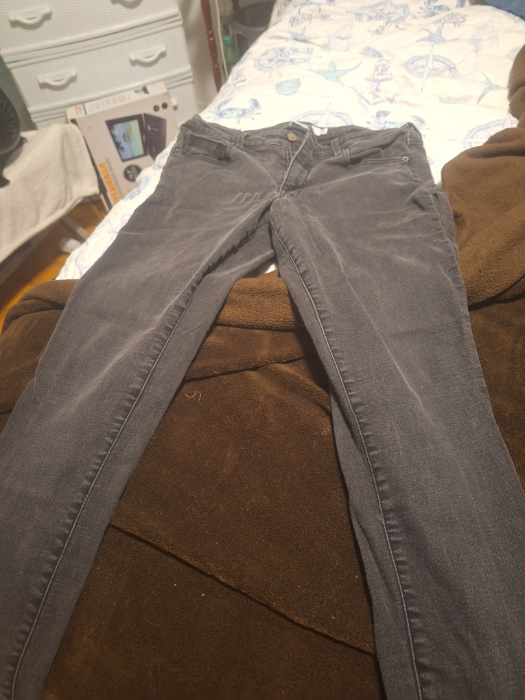#freecycle  jogging outfit and 2xset of pants - photo 4