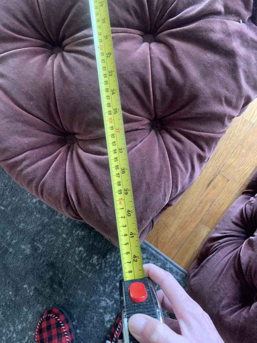 2 Ottomans image indicator(5)