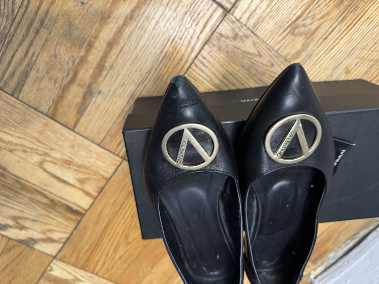 Valentino black shoes , size 7 - photo 2