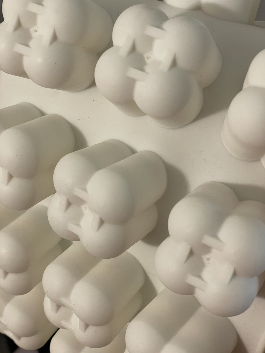 Silicone molds, 3.5cm cube trays - photo 5