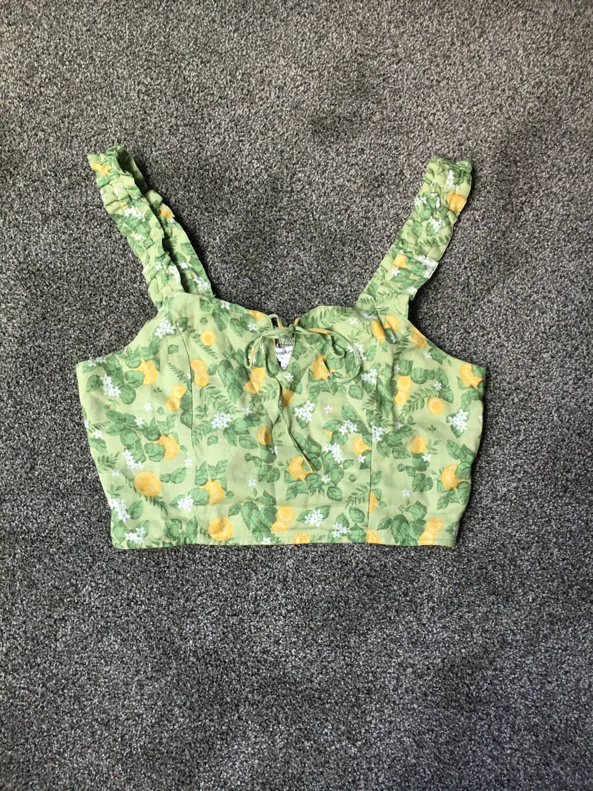 Flower crop top thumbnail