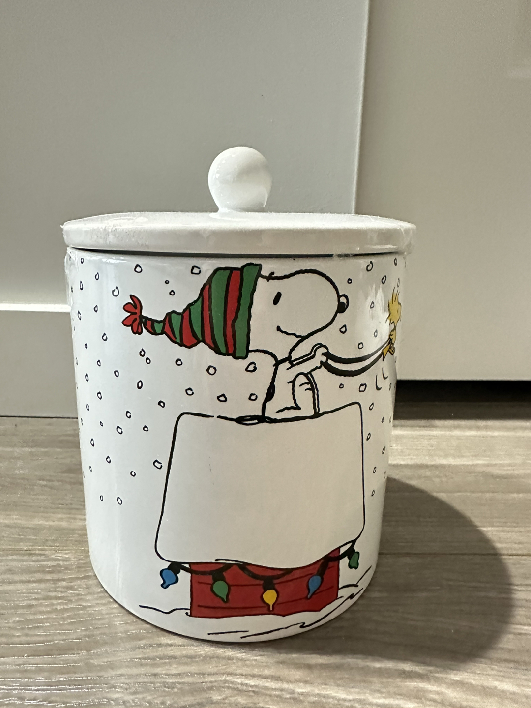 Peanuts Snoopy Cookie Jar image indicator(3)