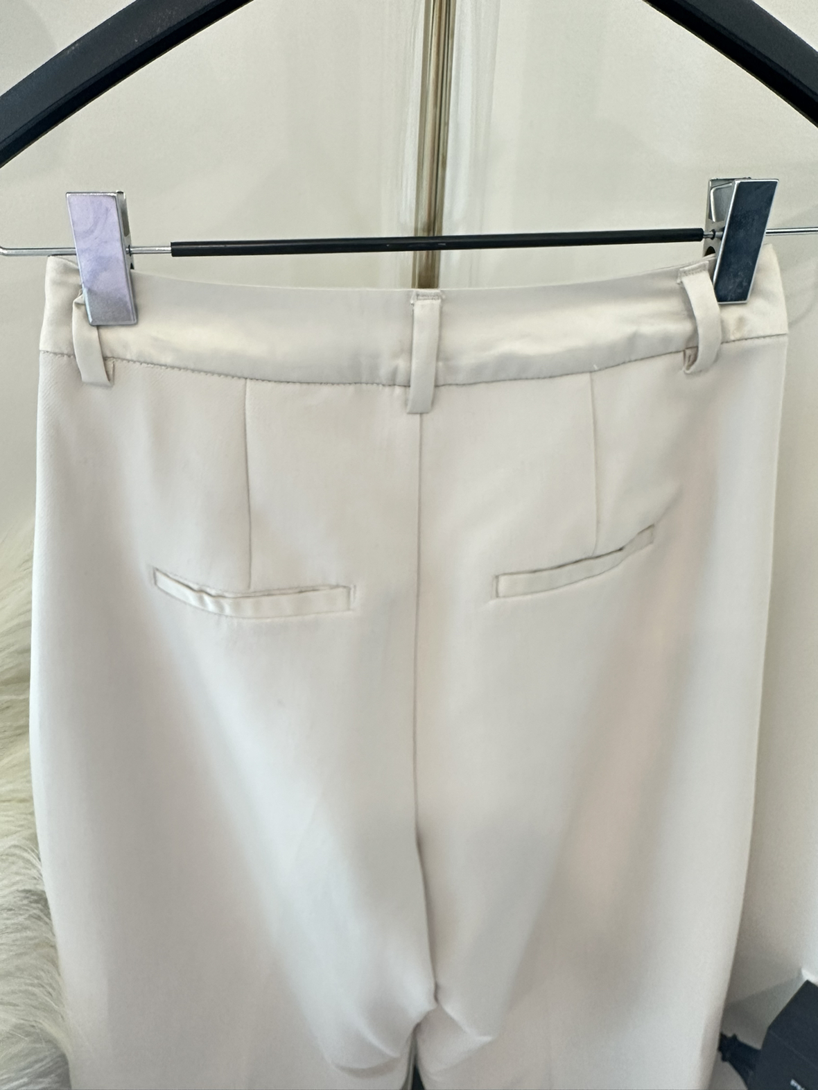 Vero Moda Laura High Rise Satin Waist Barrel Pants Size XS - photo 3