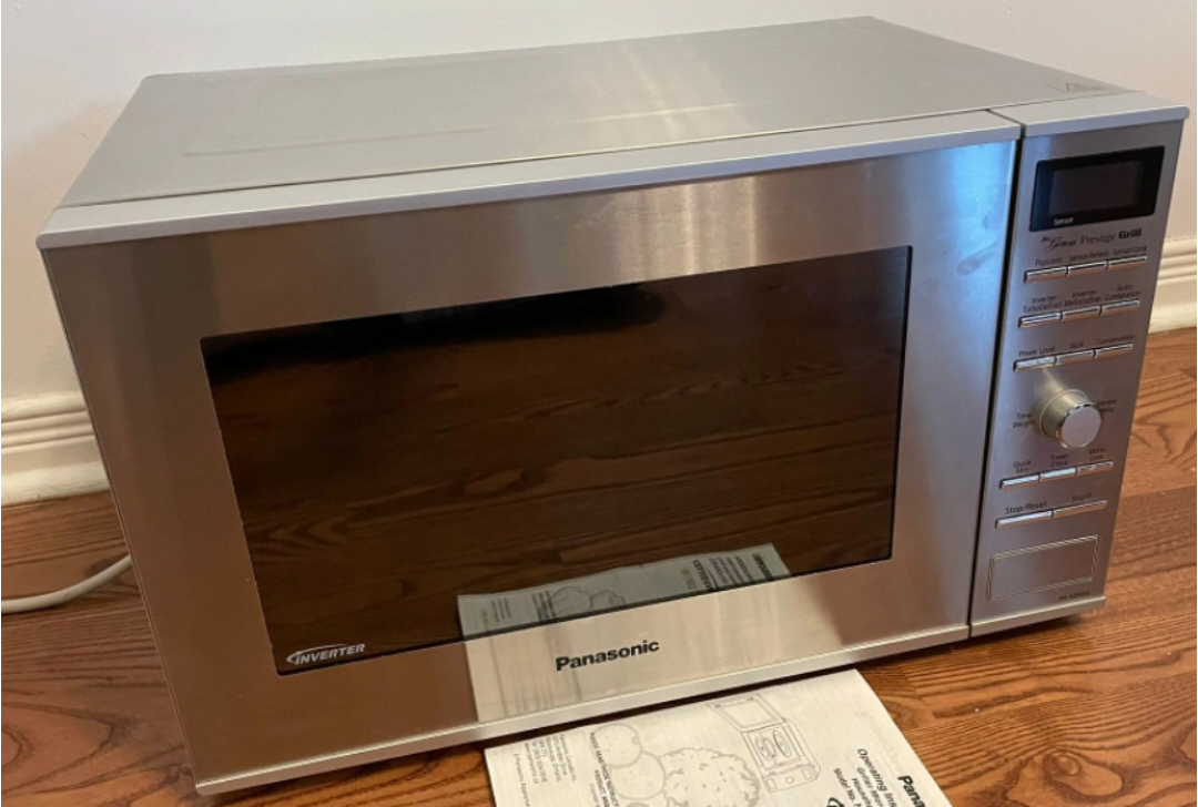 Panasonic Microwave with optional griller thumbnail