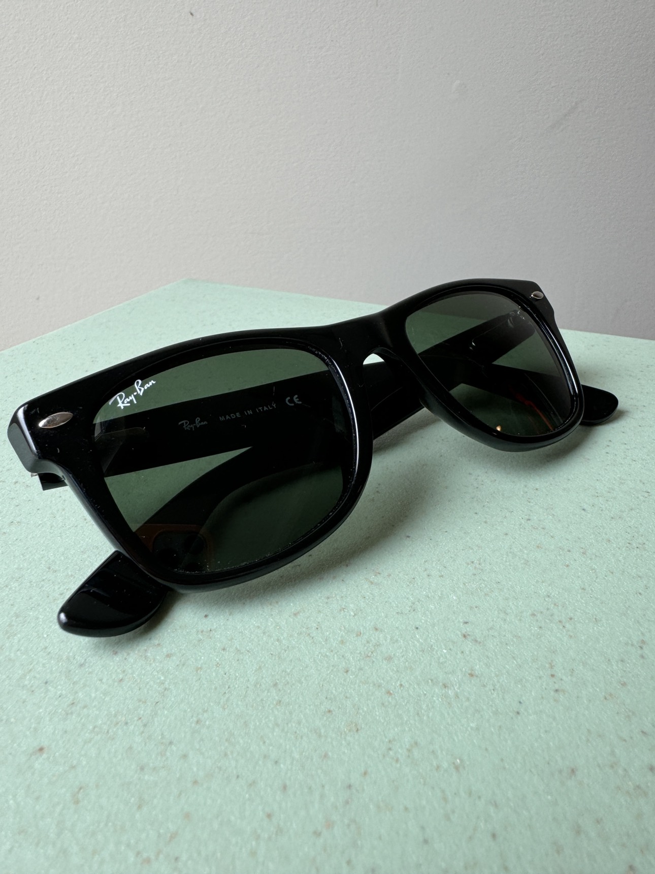 Rayban Wayfarer Sunglasses