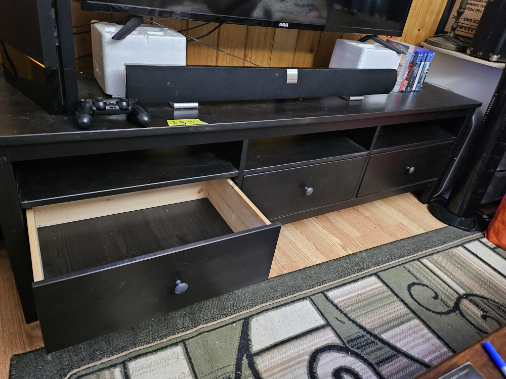 TV Stand - photo 3