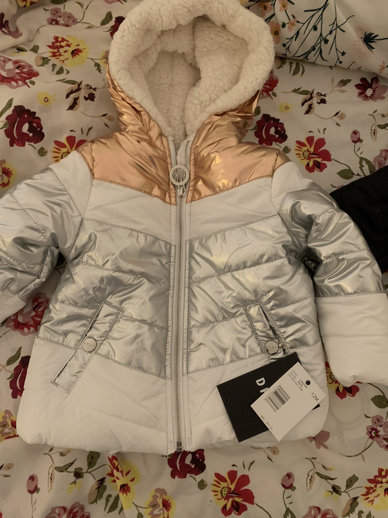 Girls dkny jackets new❗️ boy/girl sneakers - photo 4