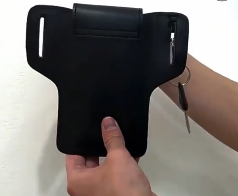 Leather Phone And Key  Holder image indicator(4)