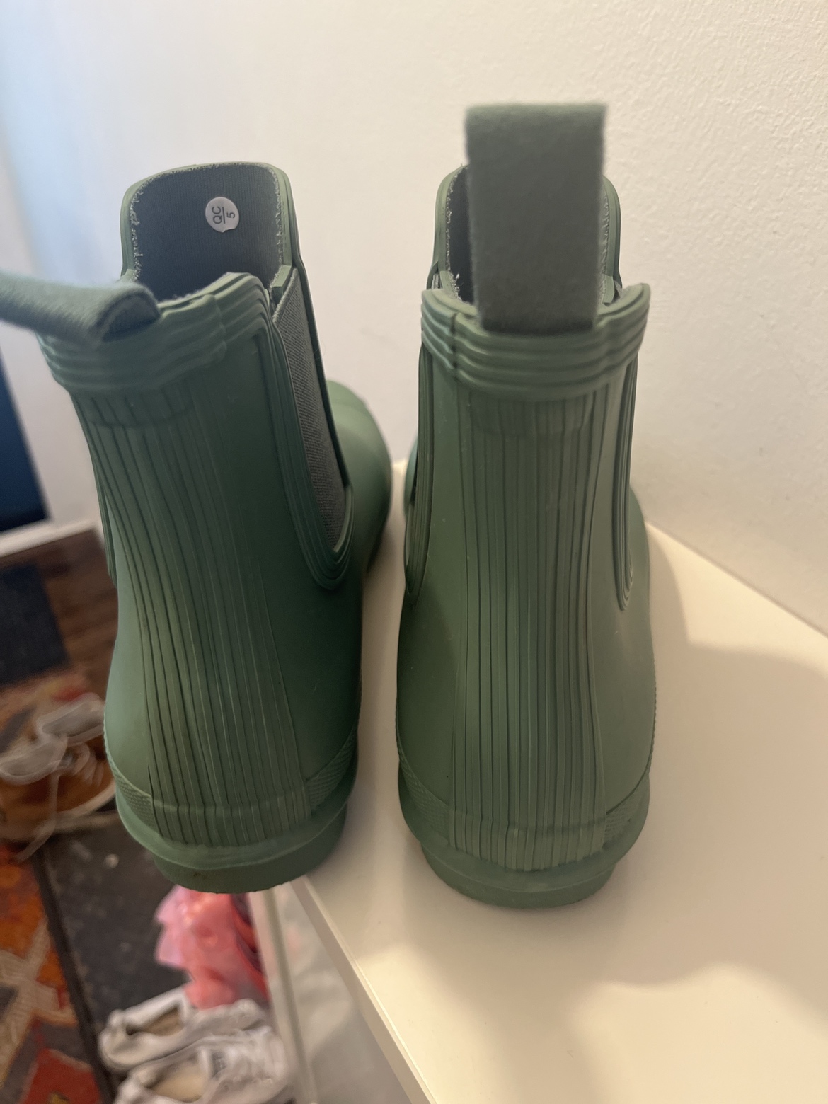 MAKE AN OFFER 😁 Hunter rain ☔️ boots 🥾 image indicator(4)