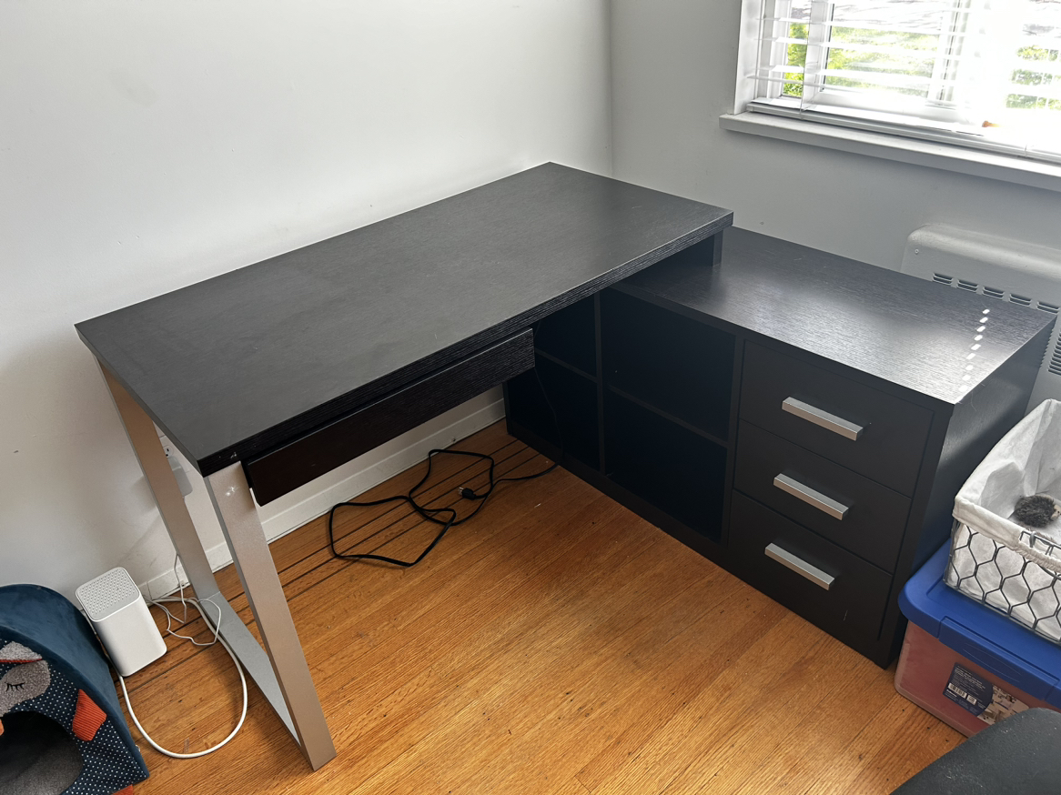 Dark Veneer Desk with Built in USB and Power - photo 3