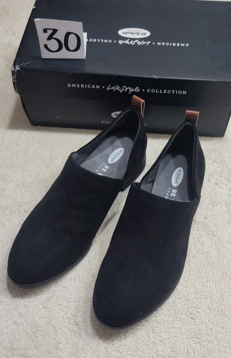 Naturalizer Women's Comfortable Shoes image indicator(6)