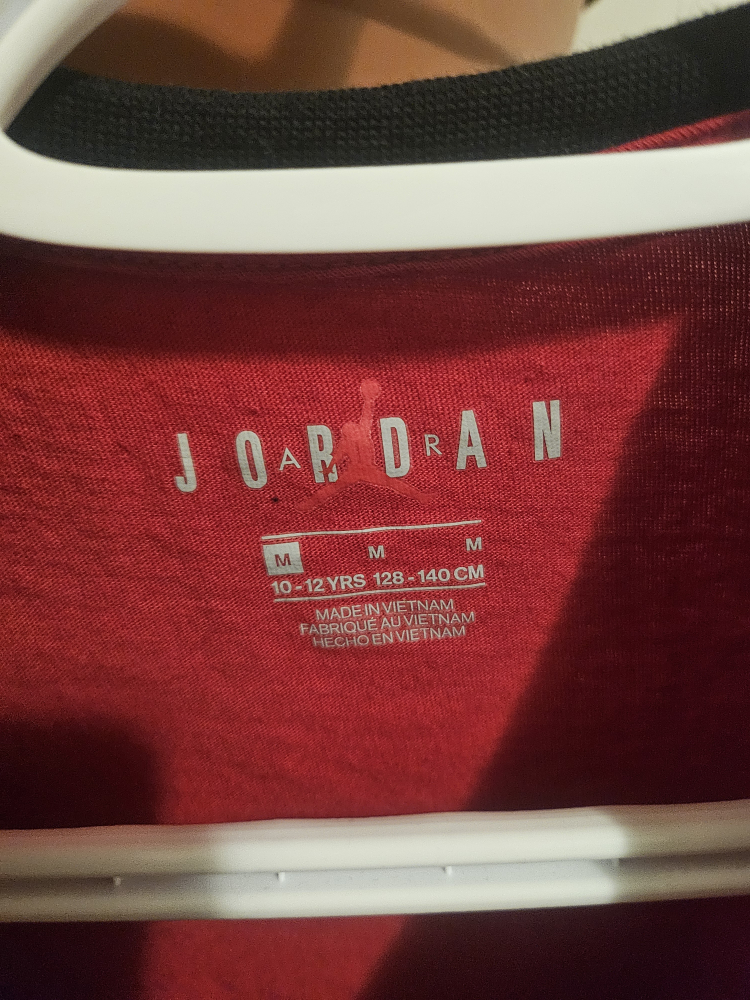 Jordan Cropped top image indicator(4)