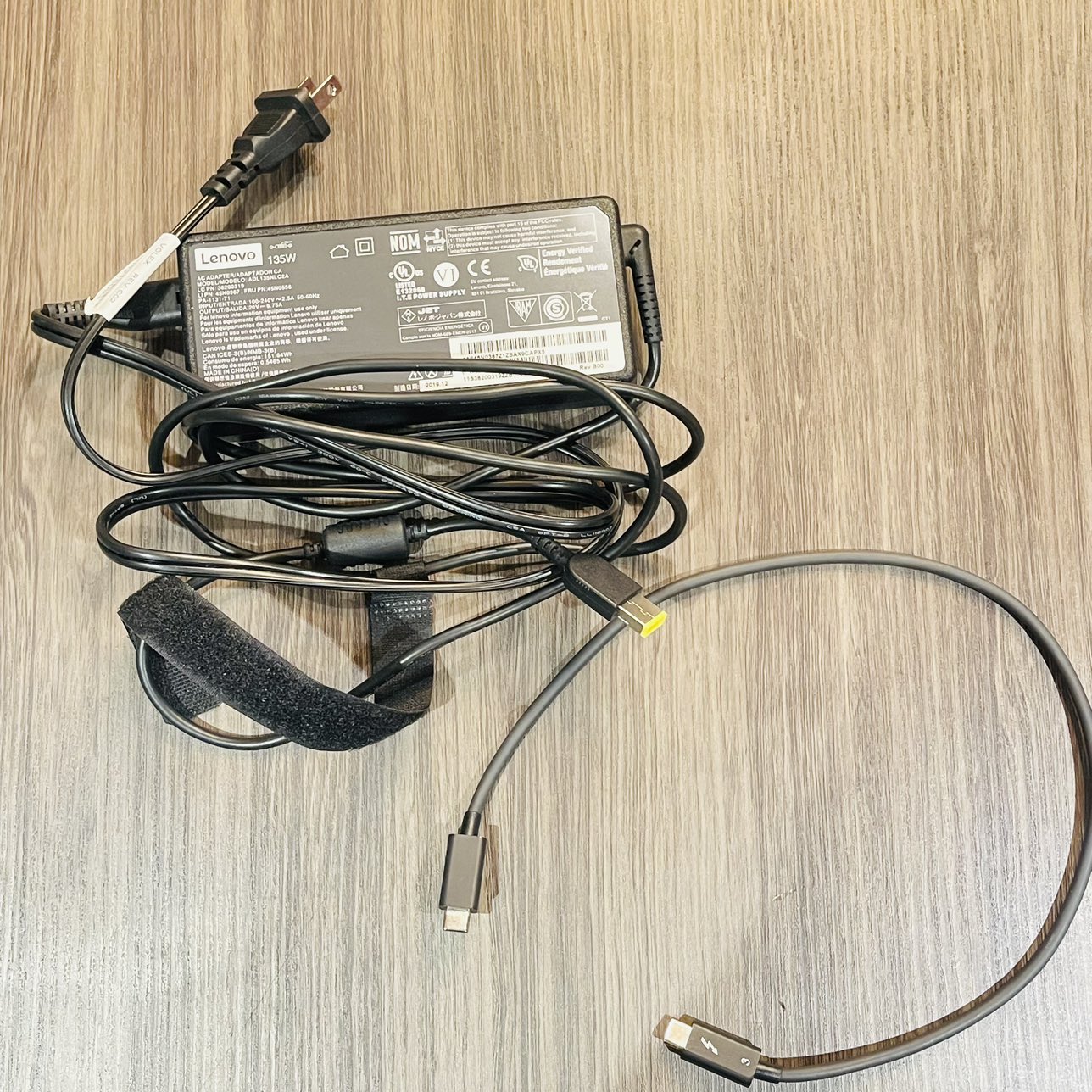 Lenovo 135W charger, Usb C cable for laptops and Dockstations thumbnail