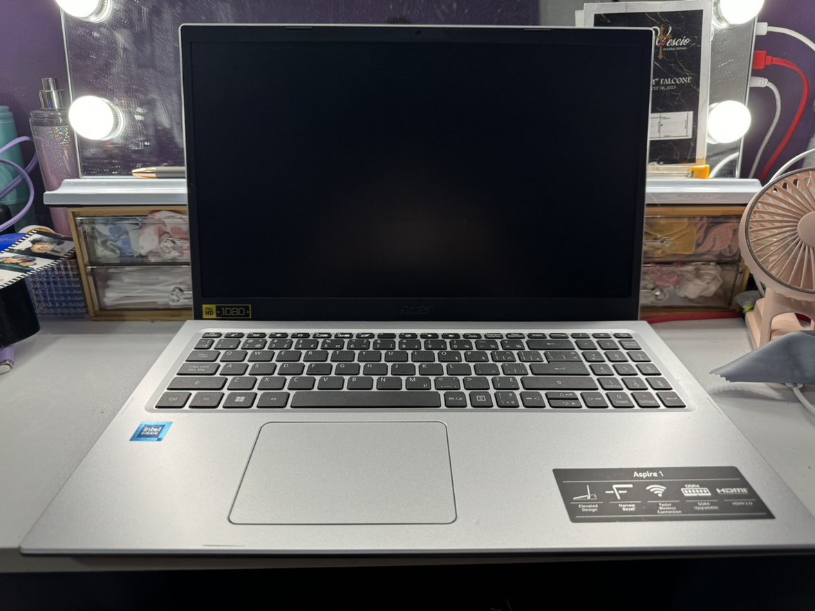 Acer Laptop - photo 2