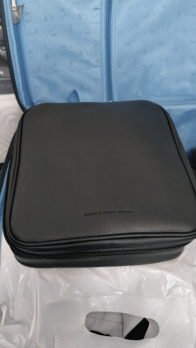 men's beard kit image indicator(3)