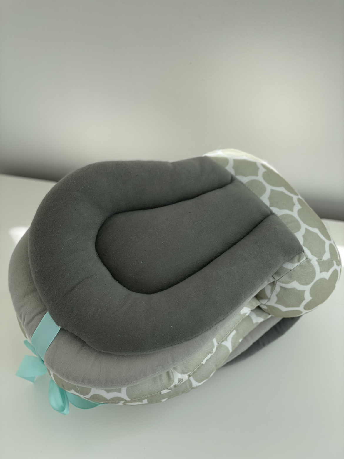 DFD Adjustable Breast Feeding Pillow - photo 3