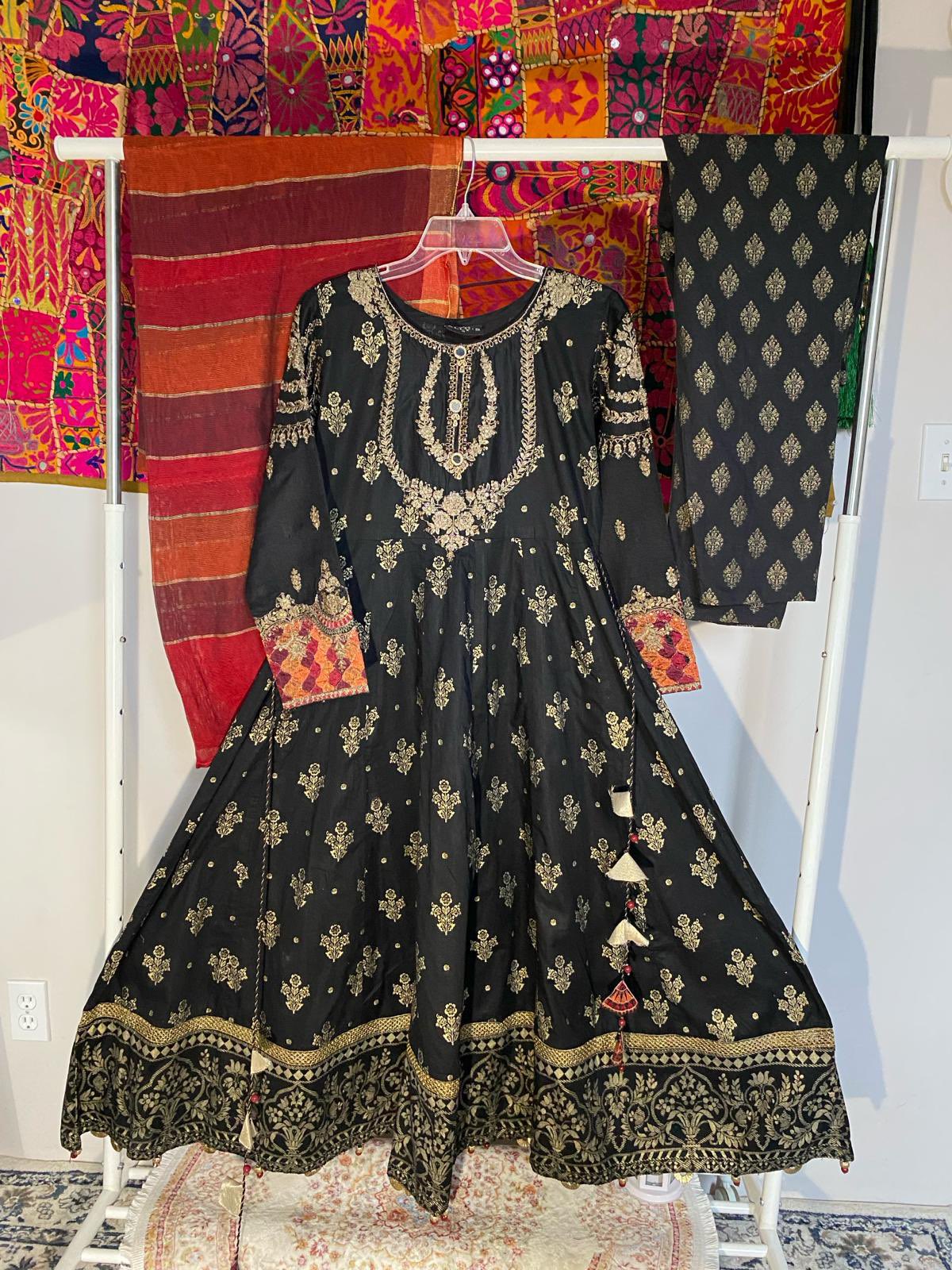 Pakistani Indian black dress - photo 2