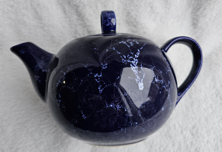 Vintage Japanese Blue Bubble Glaze Ceramic Teapot image indicator(5)