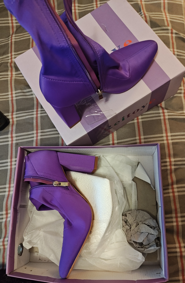 purple Reitoye ankle boots