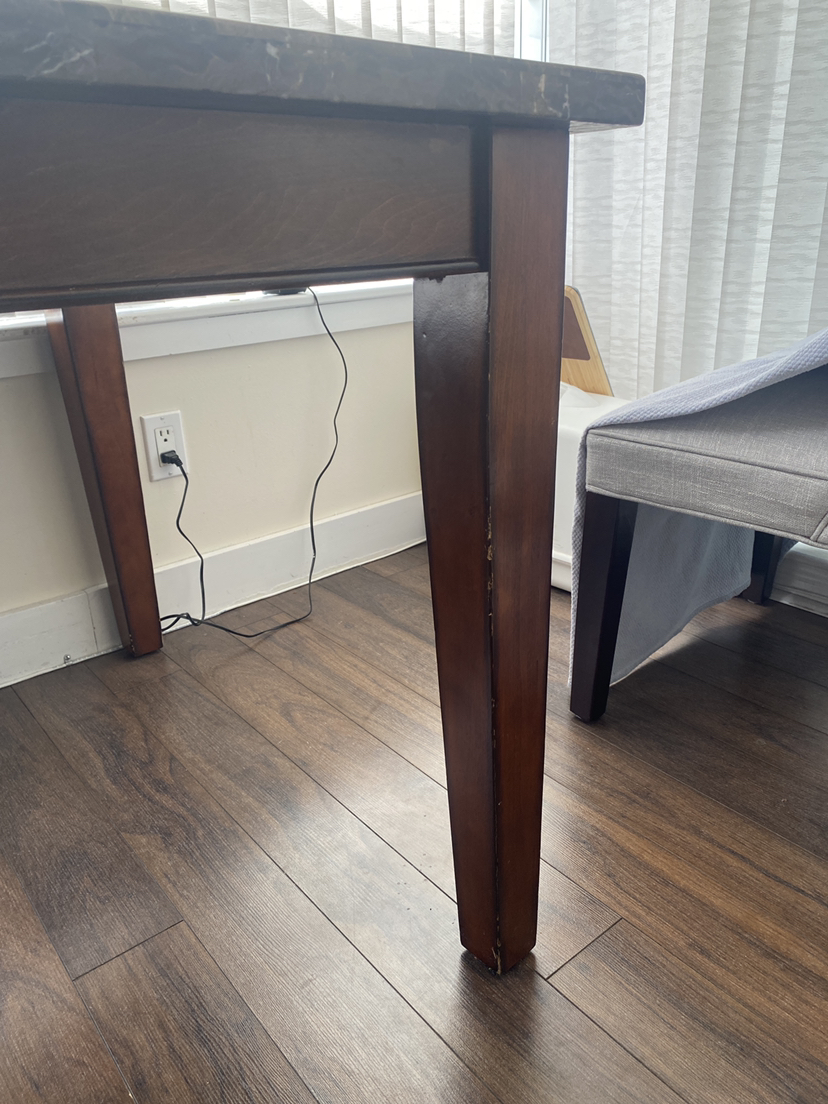 Dining Table image indicator(4)