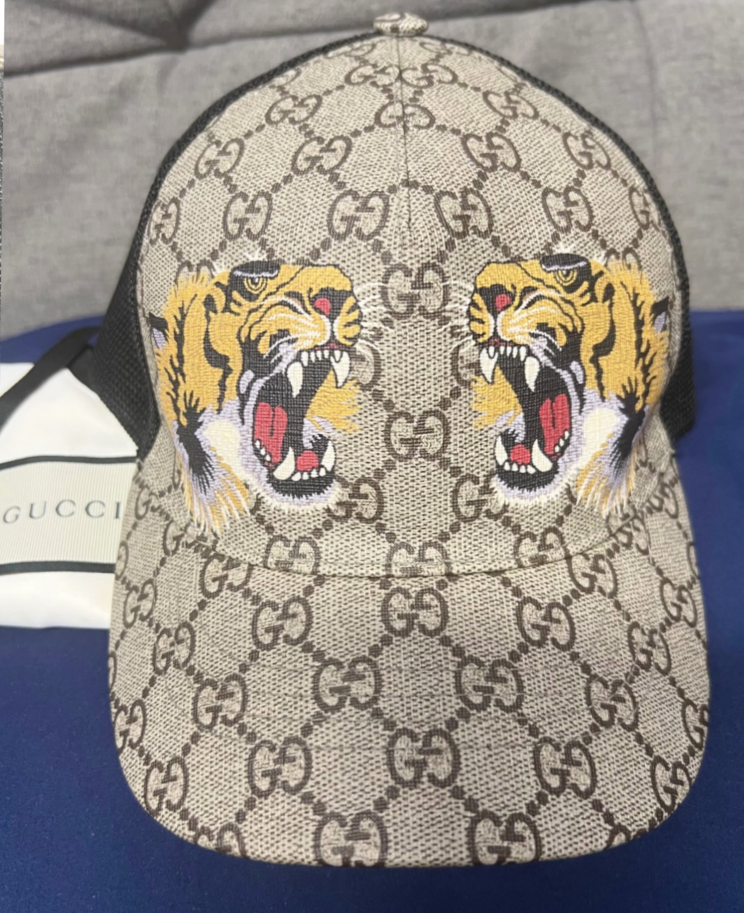 Authentic Gucci Tigers print GG Supreme Hat thumbnail