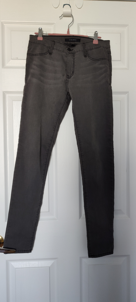 Flying Monkey Jeans for ladies image indicator(3)