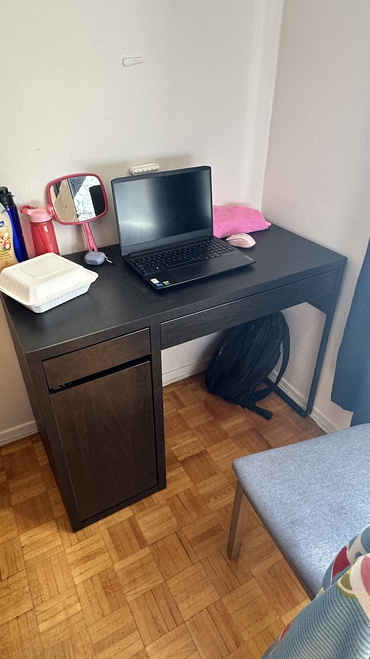 Work desk for sale