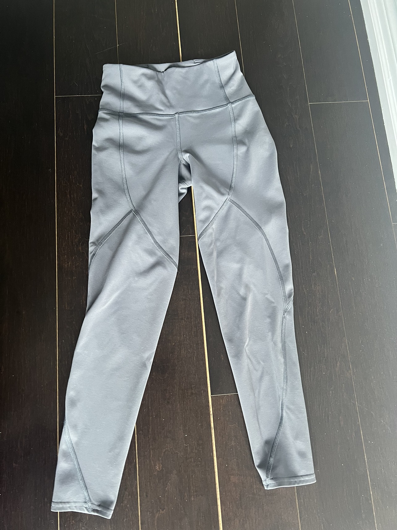 Lululemon grey legging thumbnail