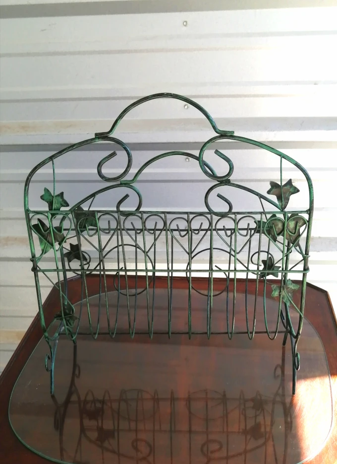 Vintage Metal Magazine/Newspaper Rack