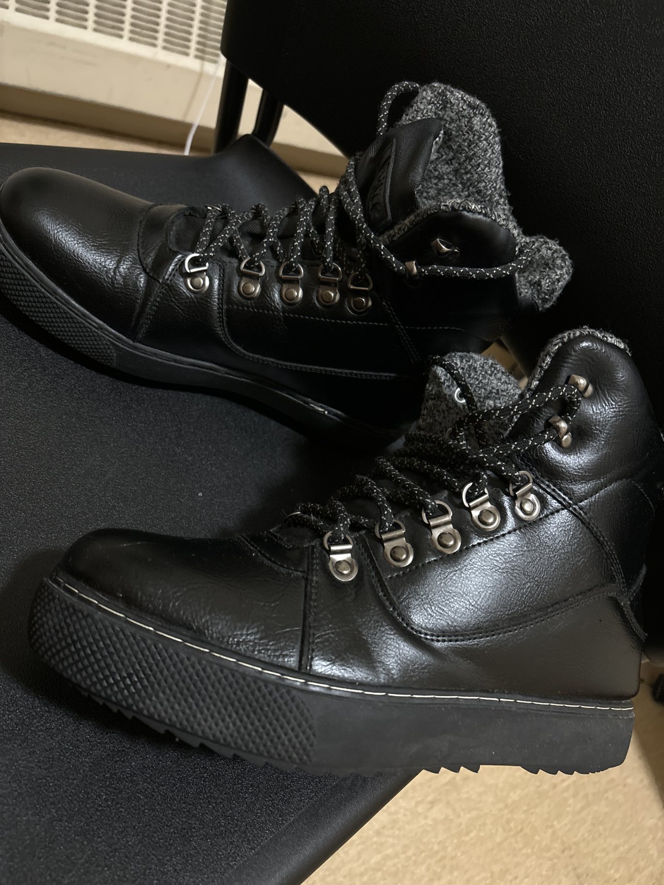 Kuiper Shoe