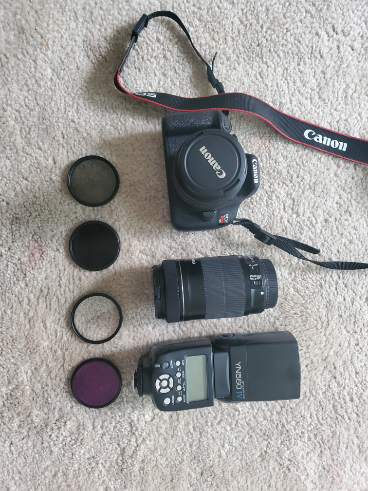 Canon Rebel T5 - photo 2