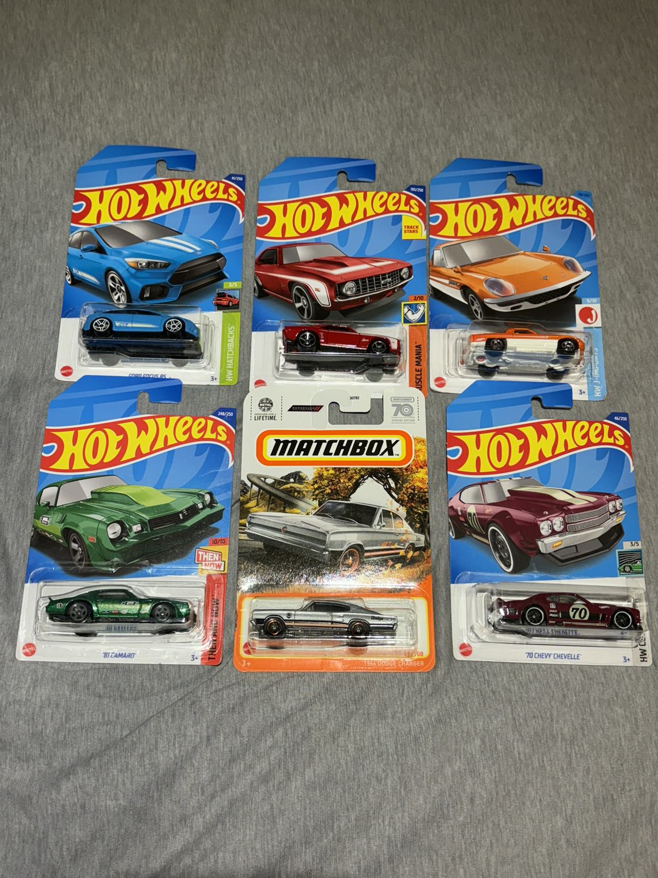 HOT WHEELS