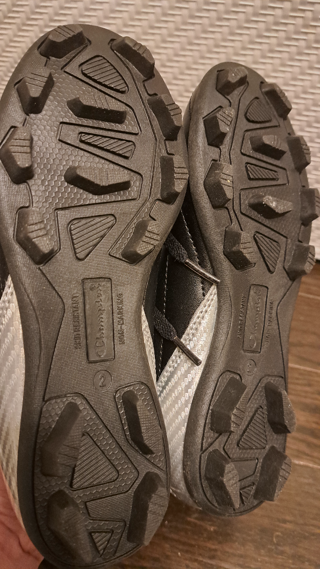 ✨️⚽️brand NEW✨️ Champion Soccer (or Baseball) Cleats ⚽️ image indicator(4)