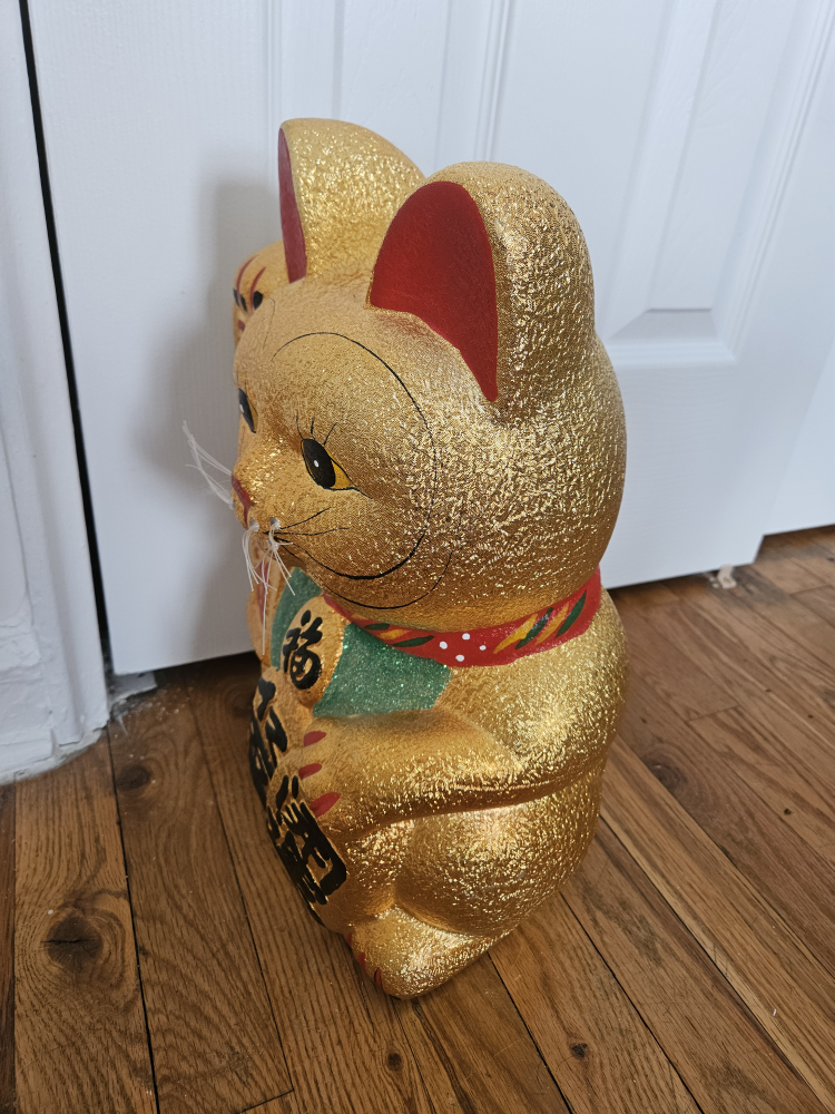 Large lucky cat 🥕 - photo 4