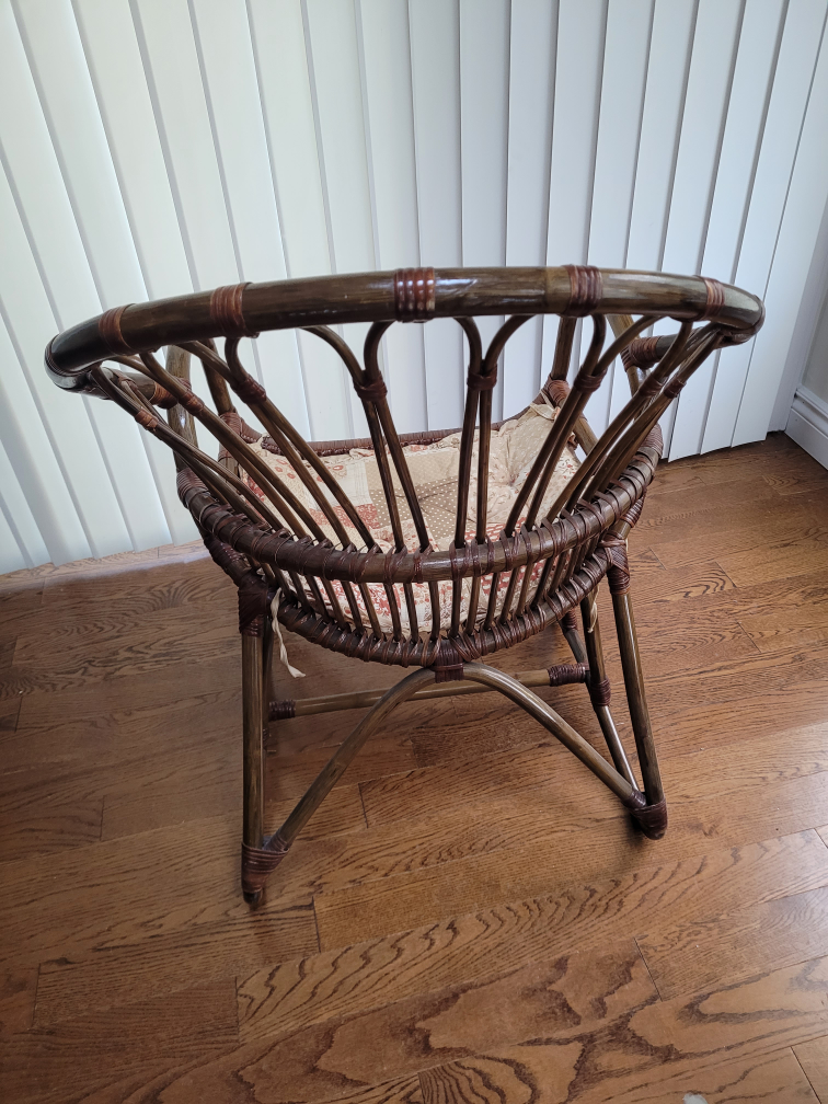 ANY OFFERS??? Rattan/Wicker Full size Chair and Cushion image indicator(3)