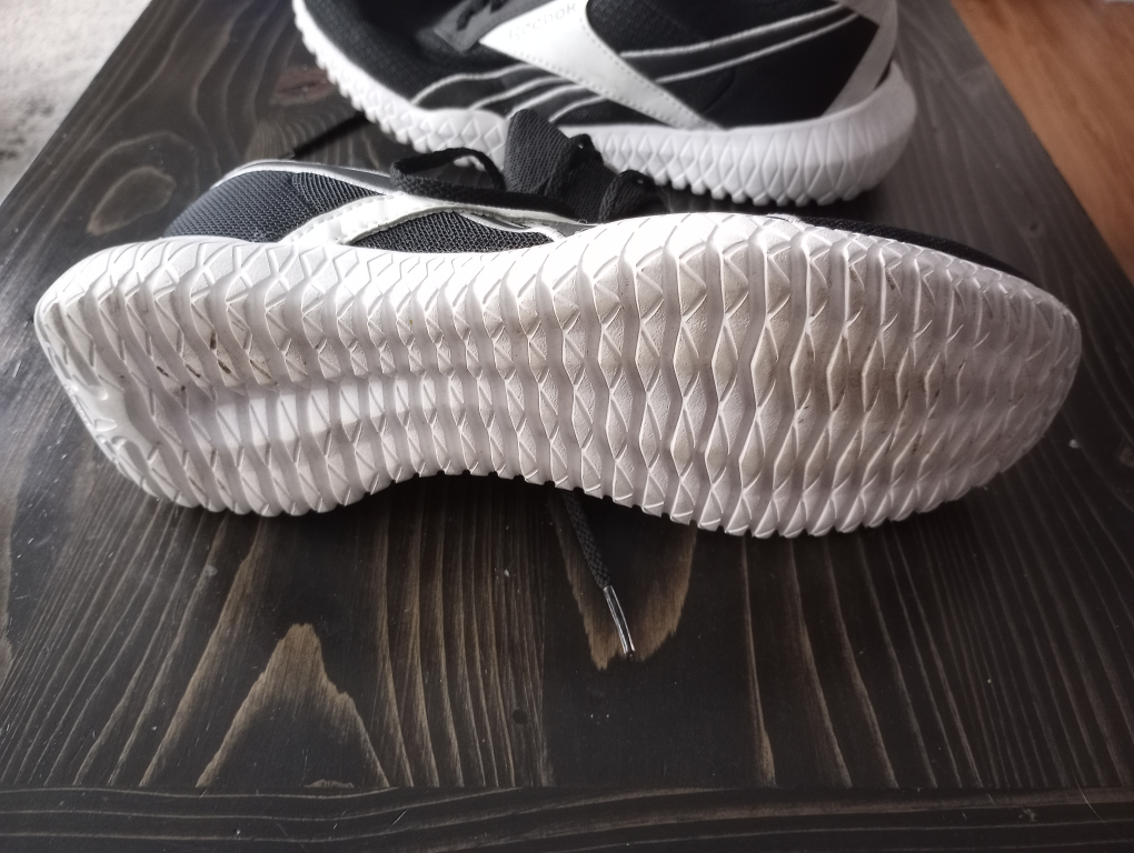 Reebok Running Shoes for women  Size 7 - photo 4