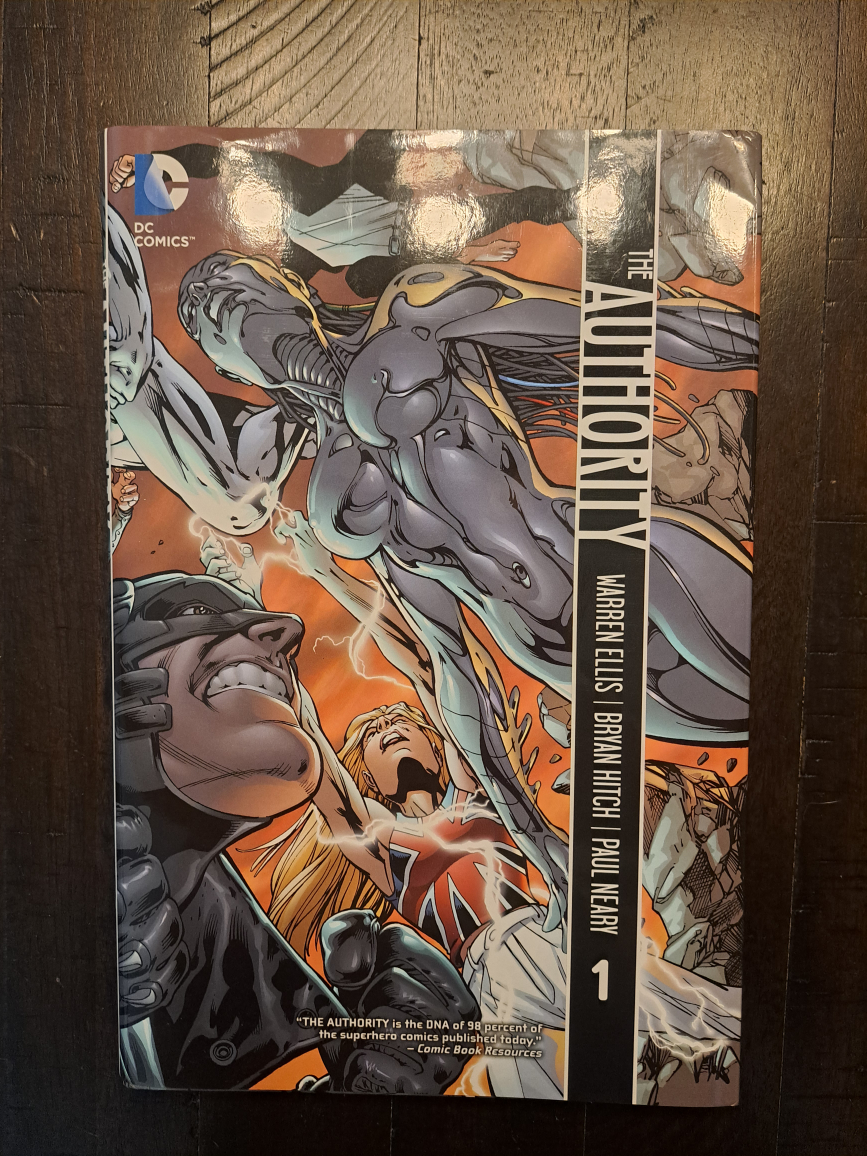 The Authority comi Vol.1 by Warren Ellis