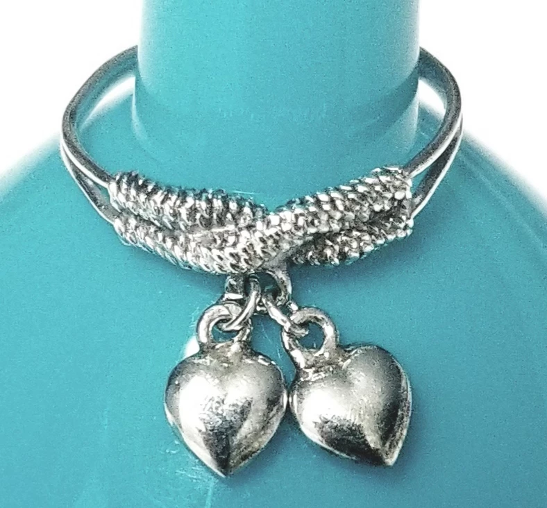 70s Vintage Signet 925 Sterling Silver Hearts Ring thumbnail