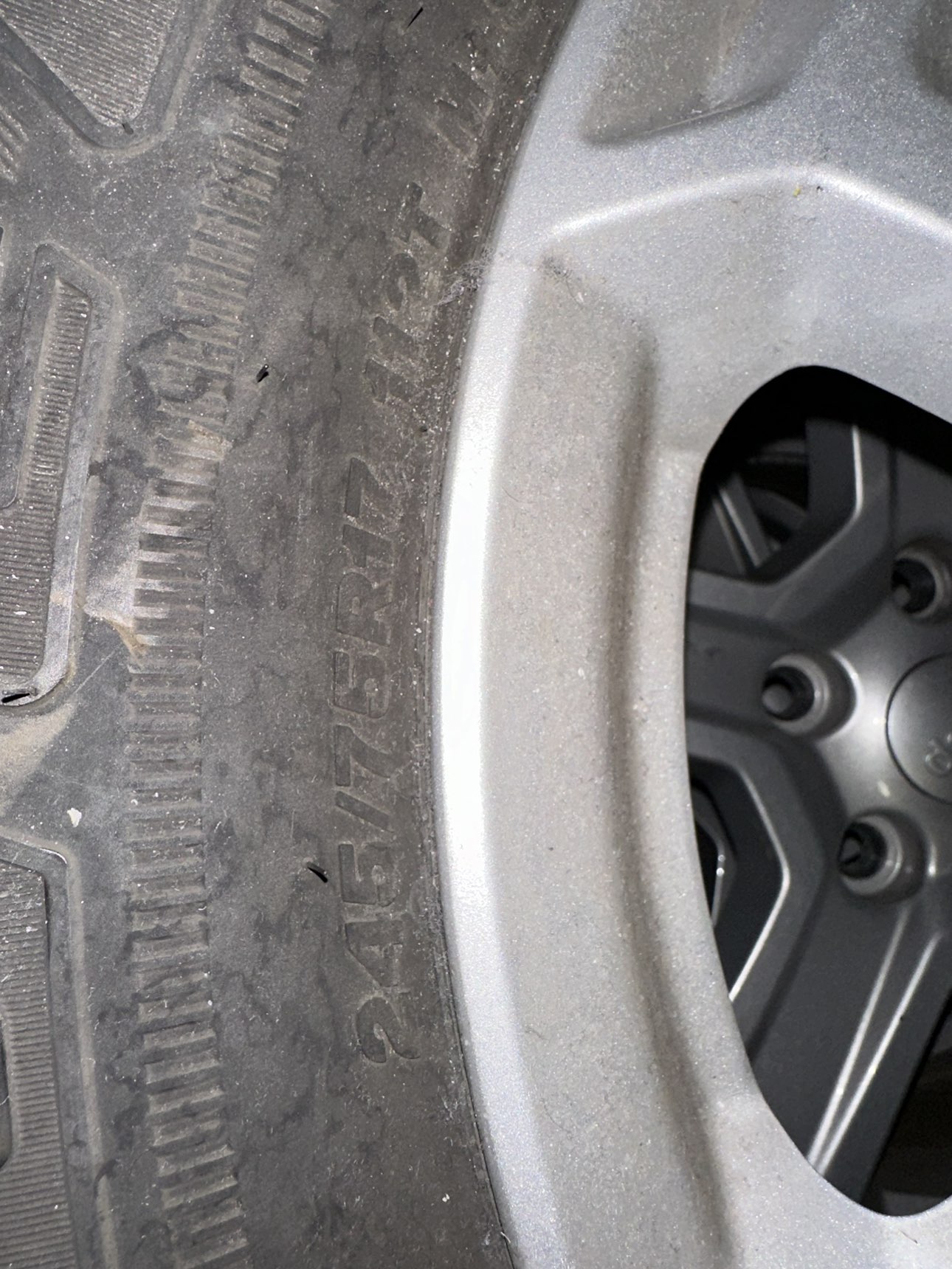 Tires and rims set of 4 - photo 4