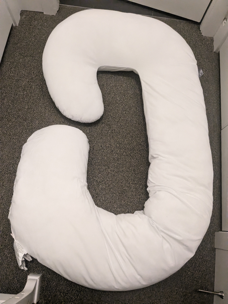 Pregnancy body pillow - photo 3