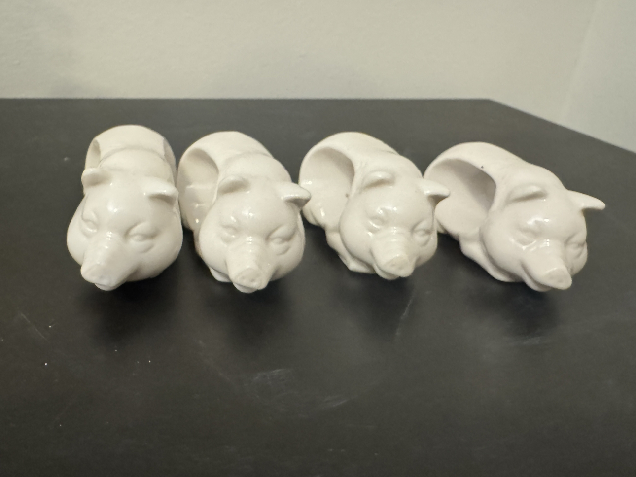 Set of 4 Vibtage napkin rings farmhouse/ barn style form Japan image indicator(4)