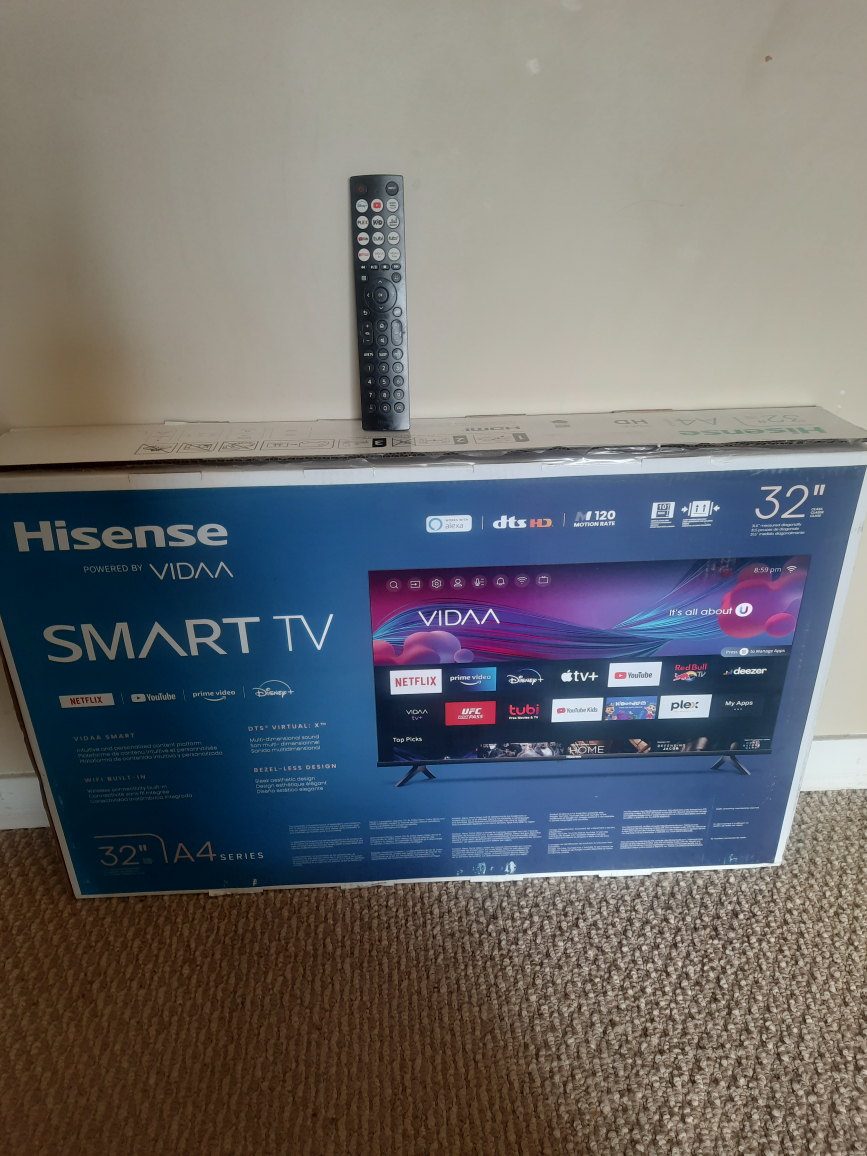 Smart TV-Hisense Vidaa 32 inch TV 2023 May Model