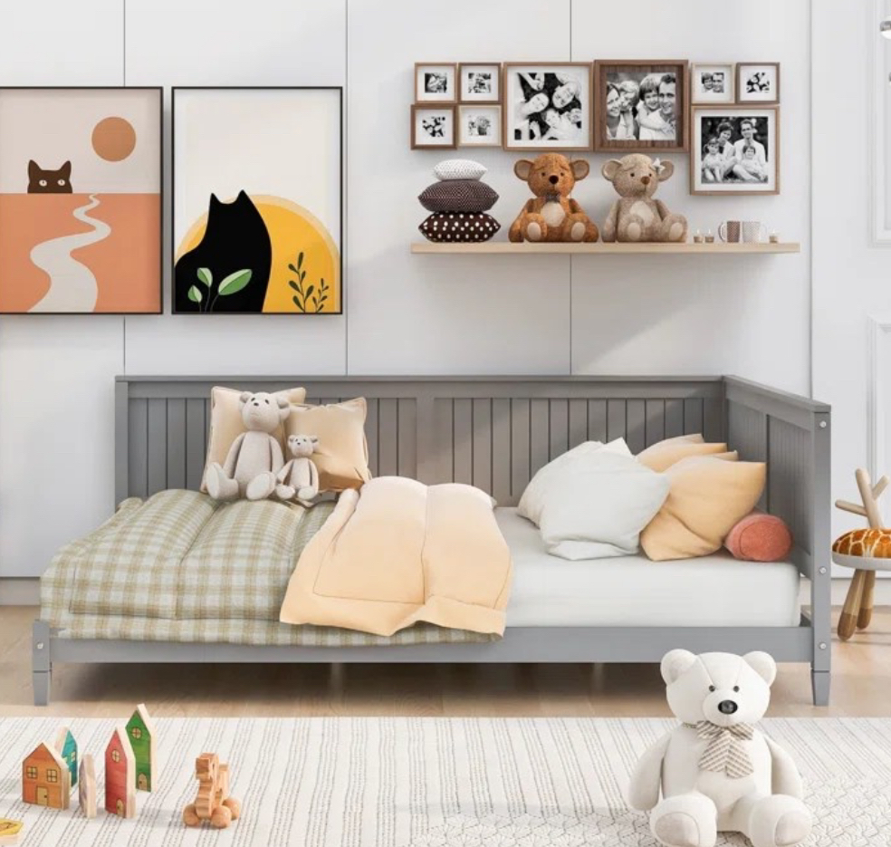 FULL SIZE DAYBED