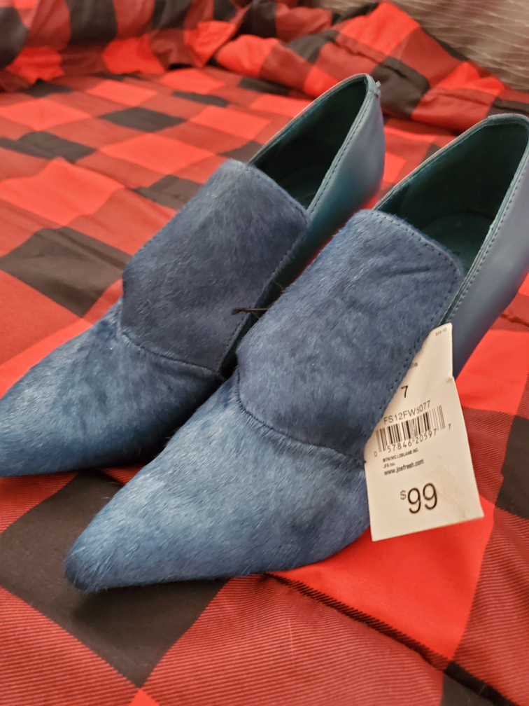 Pointed heels
