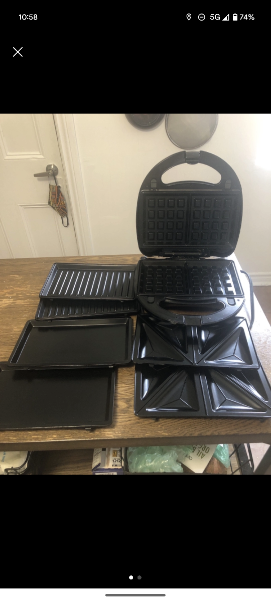 Black and Decker Grill - photo 2