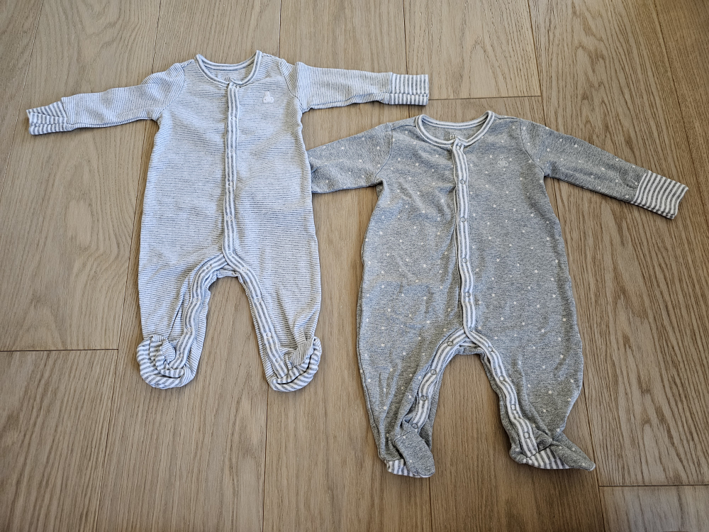 Gap sleepers (3 months) thumbnail